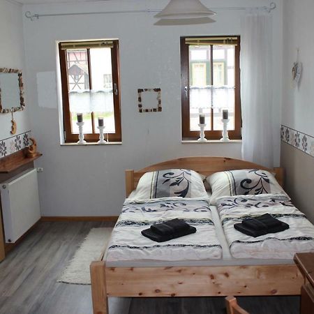 Ferienwohnung Schwarz Benshausen Exterior foto